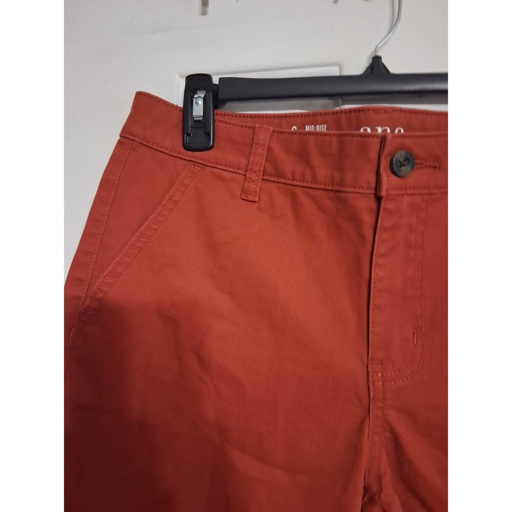 NWT Women's A.N.A Midrise 5"Midi Shorts Size 8 Chili Oil A7 - Picture 2 of 4